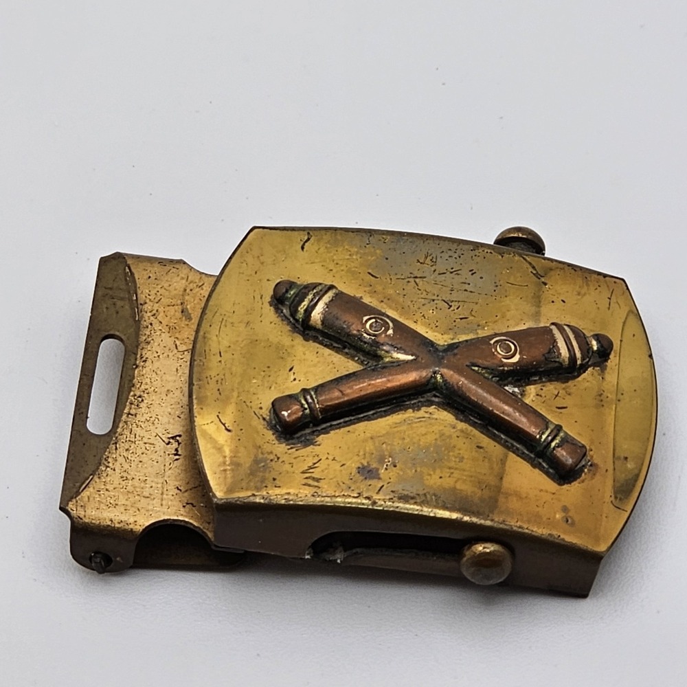 Original WWII US Army Artillery Brass Belt Buckle Military